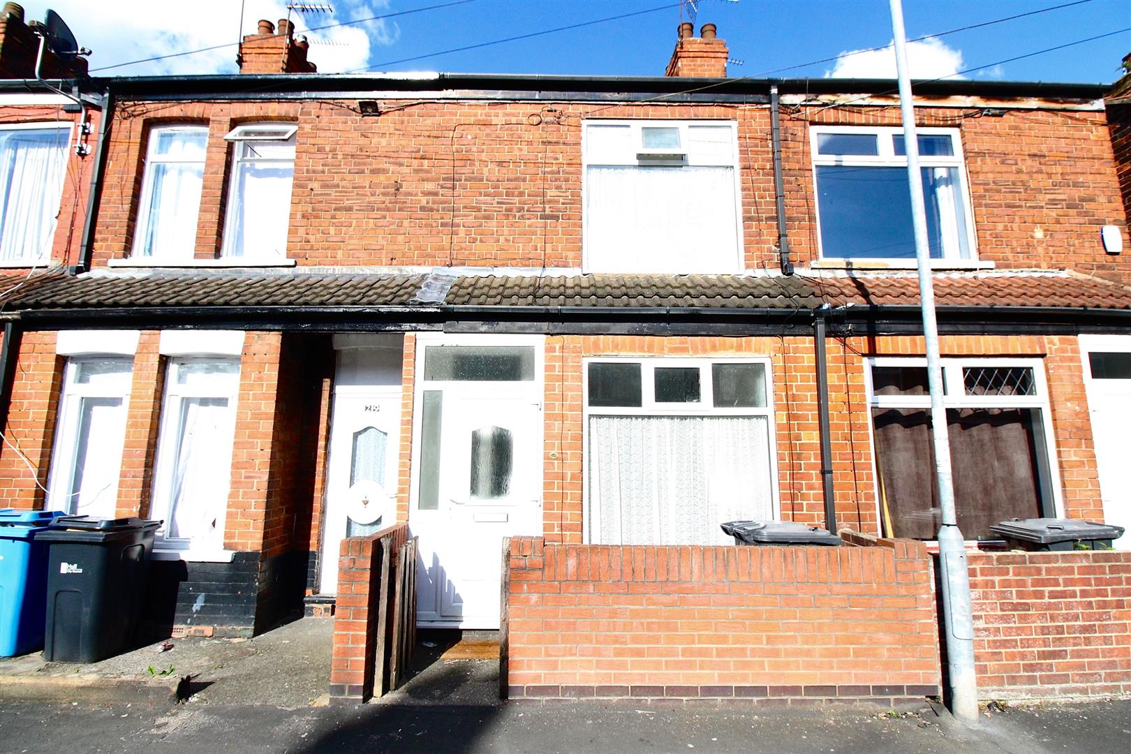 Property & Houses for Sale & Let in Hull Symonds & Greenham
